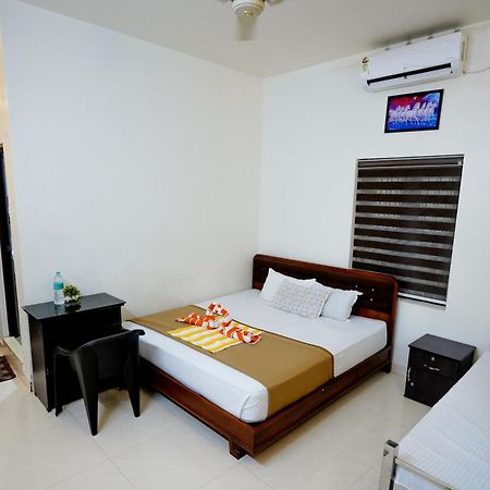 Athirappilly Ambady Resort Buitenkant foto