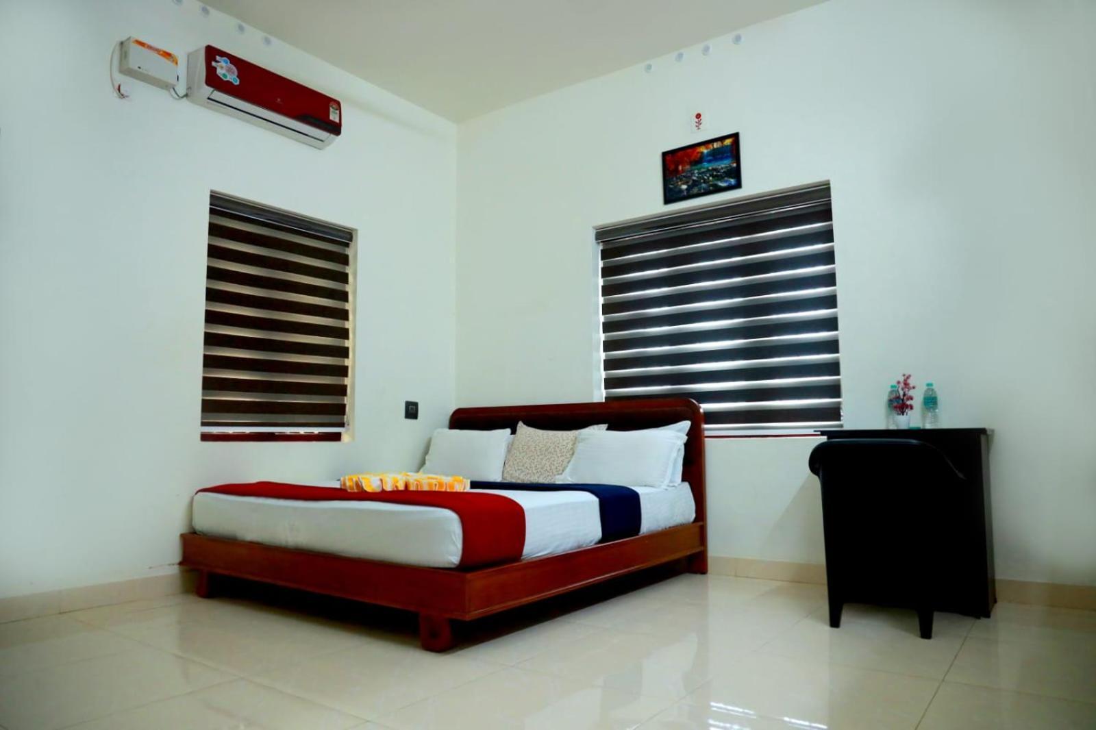 Athirappilly Ambady Resort Buitenkant foto